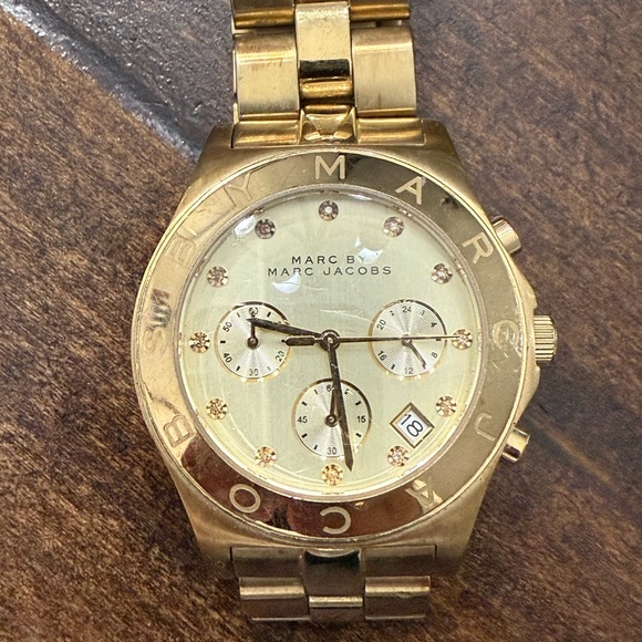 Marc By Marc Jacobs Gold Women's Watch - Picture 2 of 10